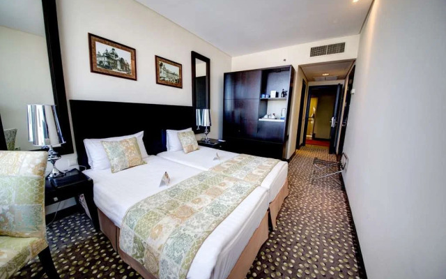 Golden Tulip