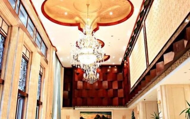 Xuanlong Apartment Hotel