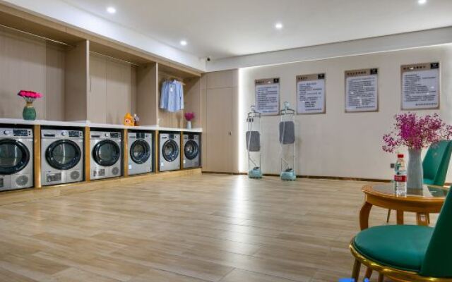 Vienna International Hotel Shenzhen Bantian Jihua Road Shangxue