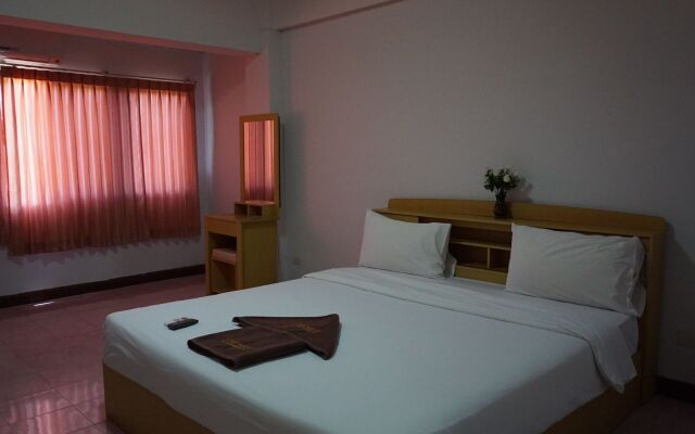 Premier Hotel Nakhonsithammarat