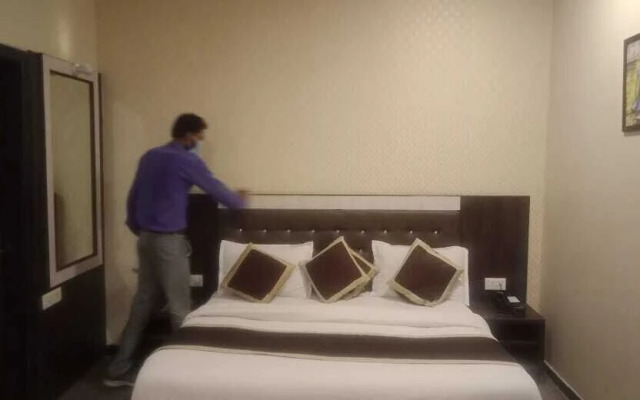 Royal View Hotel