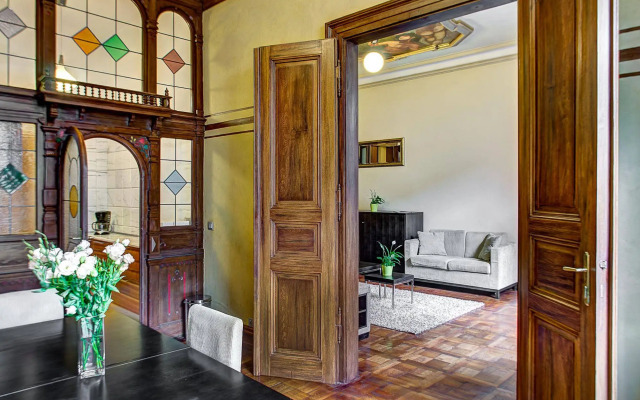 Art House Apartments by Adrez Living