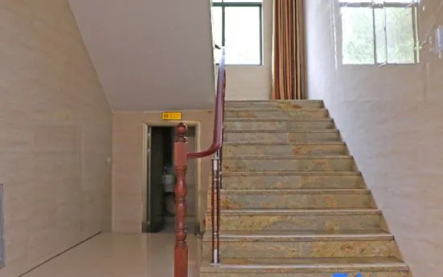 Yingtan Nanfang Ying Hotel