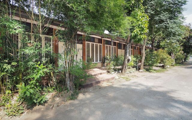 OYO 957 Thai Gallery Home