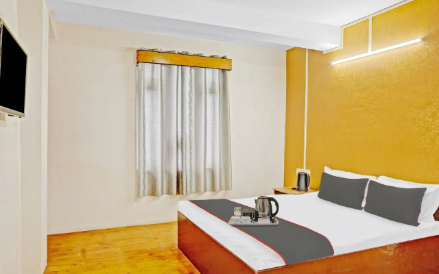 Capital O 88194 Galaxy Residency