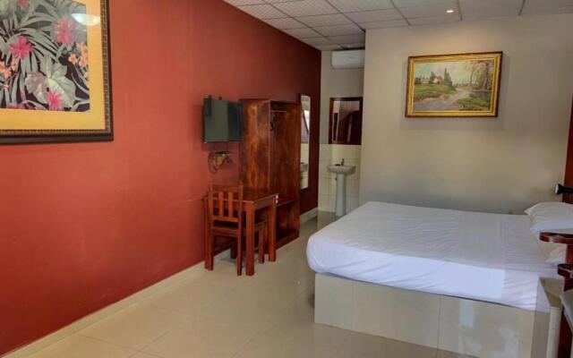 Big Daddy's Beach Club & Hotel