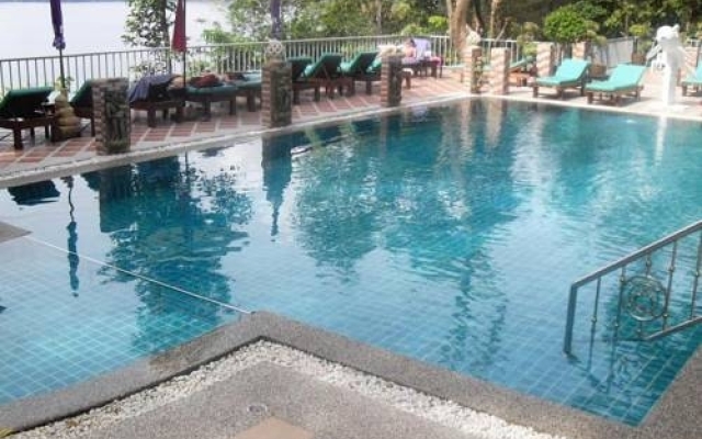 Tri Trang 5 Star Apartments
