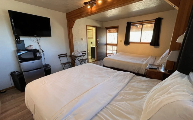 The Spruce Lodge
