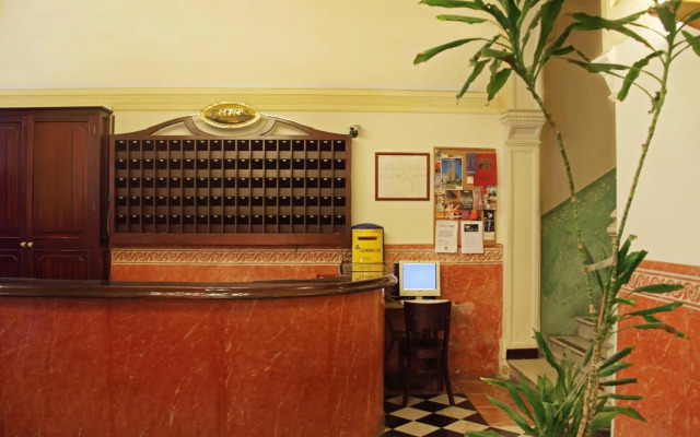Hotel Peninsular