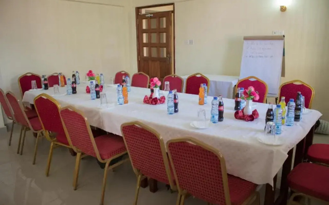 Calabash Hotel, Migori