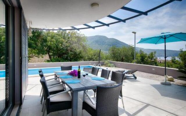 Villa Periska Komiža