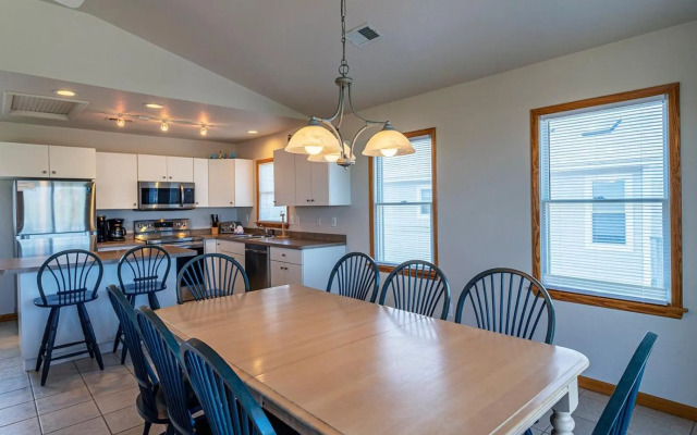 5120 - Anchors Aweigh