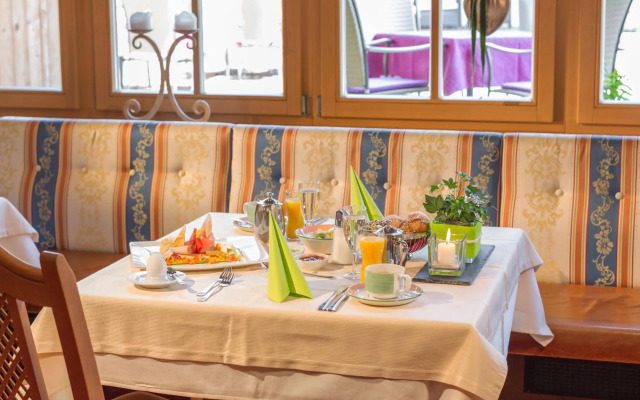 Waidringer Hof - 1. Tiroler Glückshotel