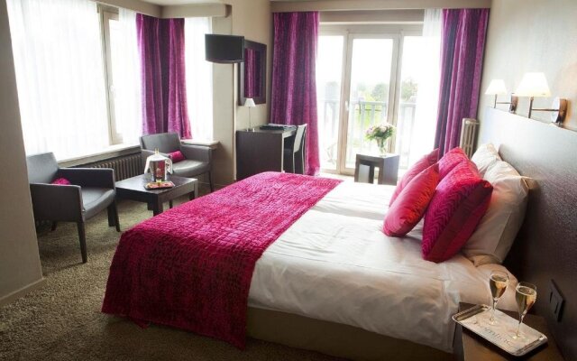 Memlinc Palace Hotel