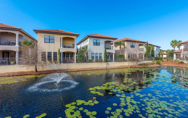 Villa Lago 1975 S2G 4BR 4BA 10