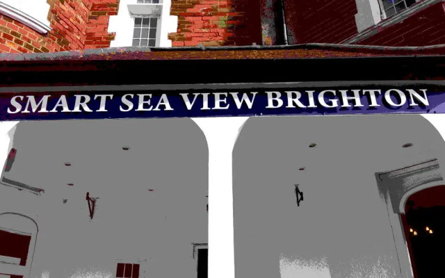 Smart Sea View Brighton Hostel