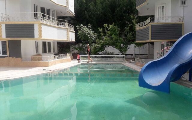 Life Garden Hotel (Ex Antik Boutique Hotel)