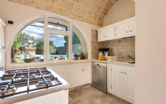 Villa Medici alla Macchia by BarbarHouse