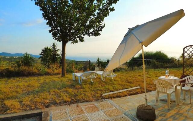 Studio With Garden/Seaview/3km To The Beach