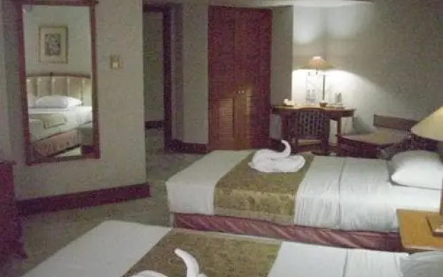 Hotel Penta Cirebon – Guest Rooms – Cirebon