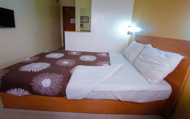 Travel House Budget Hotel Ibadan