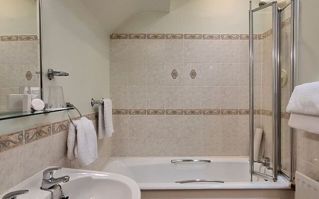 Enniskeen Country House Hotel