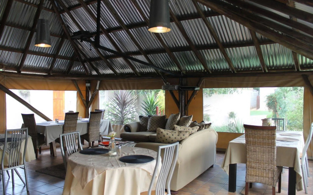 Fin & Feather Guest House