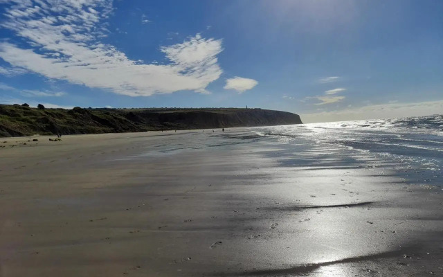 Sundown 127 Sandown Bay