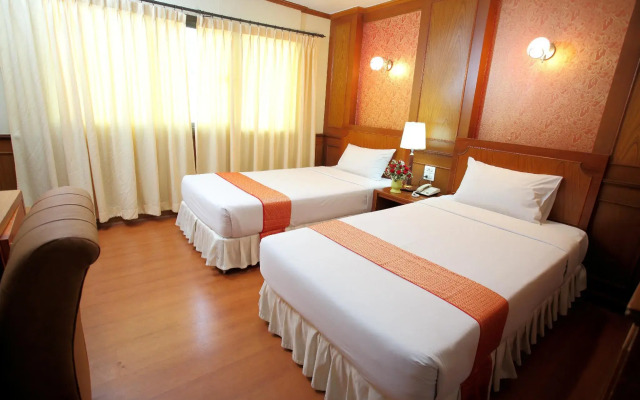 PJ Watergate Hotel