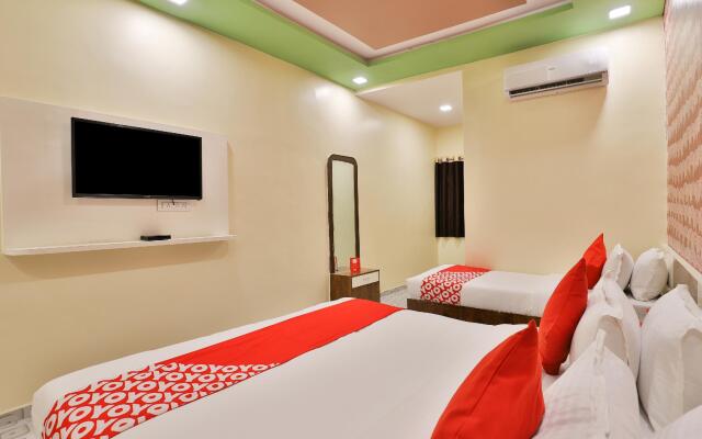 SPOT ON 22403 Hotel Rolex