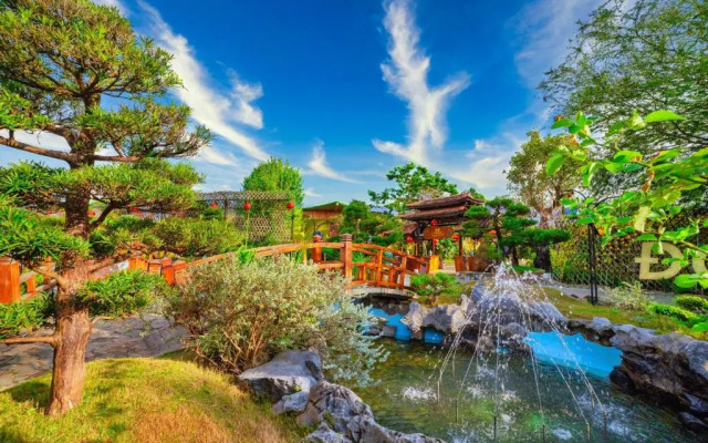 Tea Resort