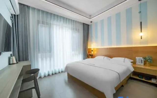 Yuanyuan Homestay (Hongyawa Wushan Branch)