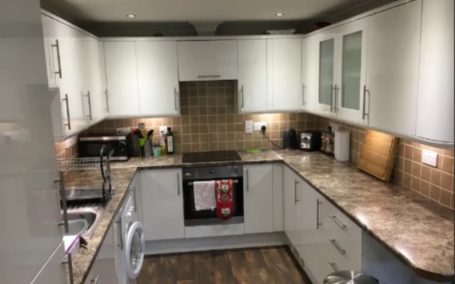 Spectacular & Central Garden Apartment 1 Bedroom