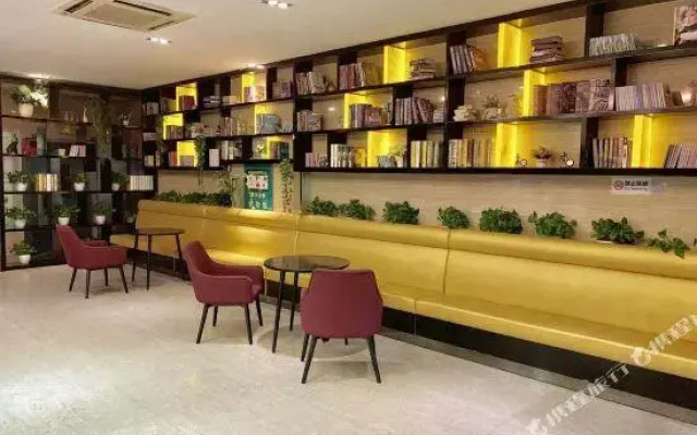 Qingmu Hotel Changzhou Yancheng Hutang Television Tower