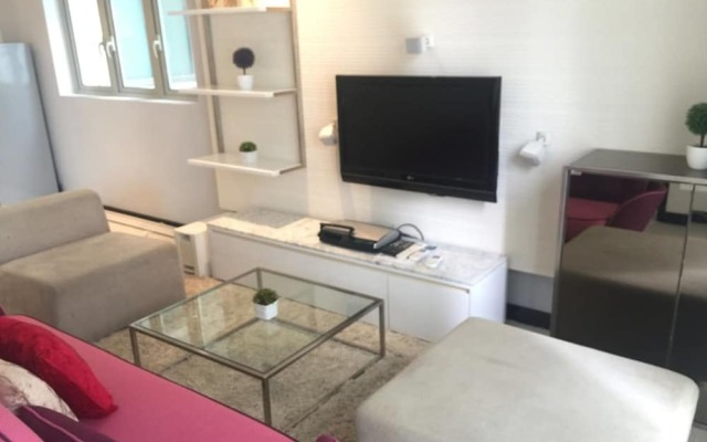 Marc Residence A26-10 by SYNC