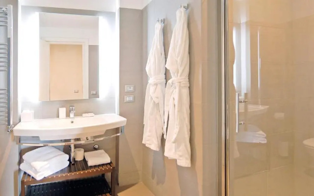 Adamas Luxury Suites