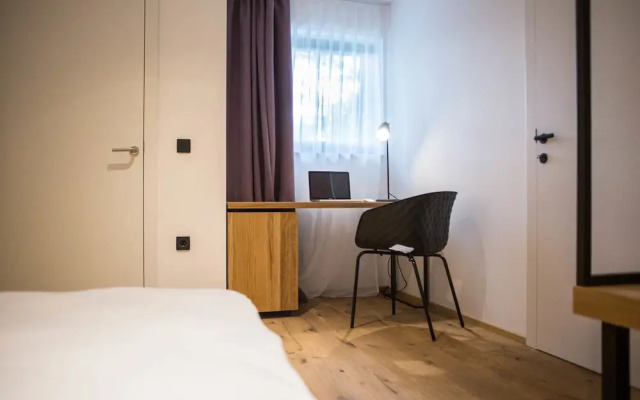 Vault Hotel