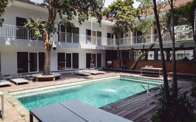 Double A House
