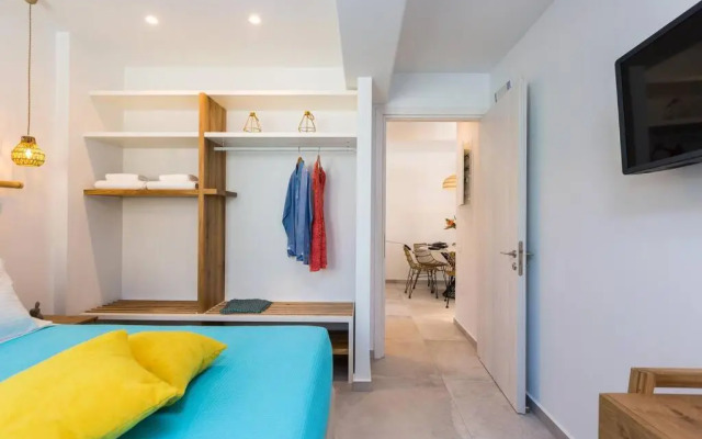 Villa Daphne-Naiades/ 2 bedrooms,luxury,beachfront