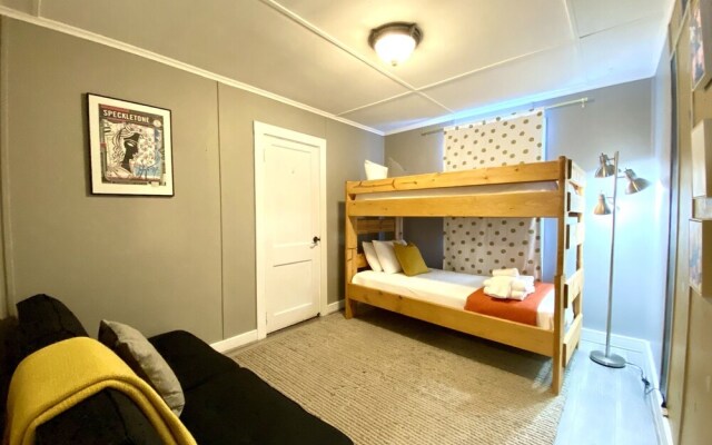 650 W. 10th St Loveland