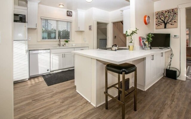 Arboretum View 2 BR House