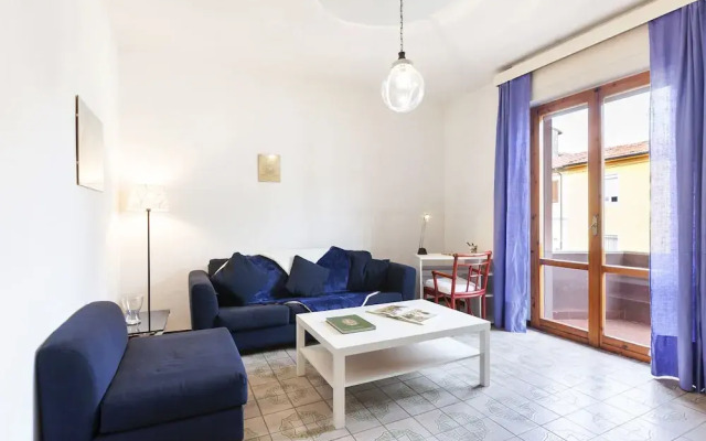 Pisa Hospital Apartment With Parking And Balcony