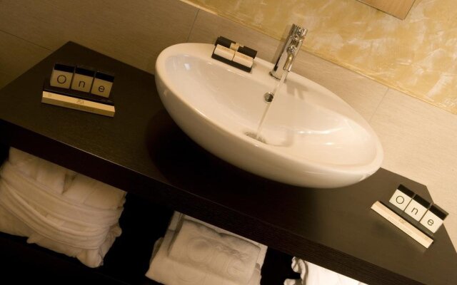 OneMhotel