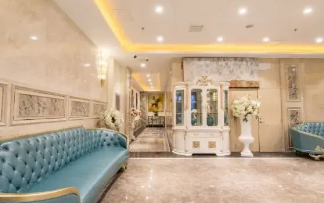Yuemeng Hotel
