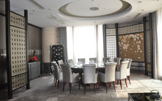 Royal Garden Hotel Jimo