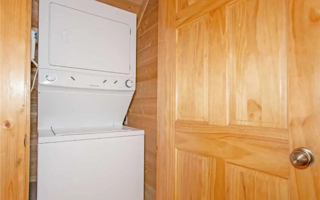 Caney Creek Lodge by RedAwning