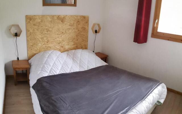 Appartement Lanslebourg-Mont-Cenis, 3 pièces, 6 personnes - FR-1-508-93