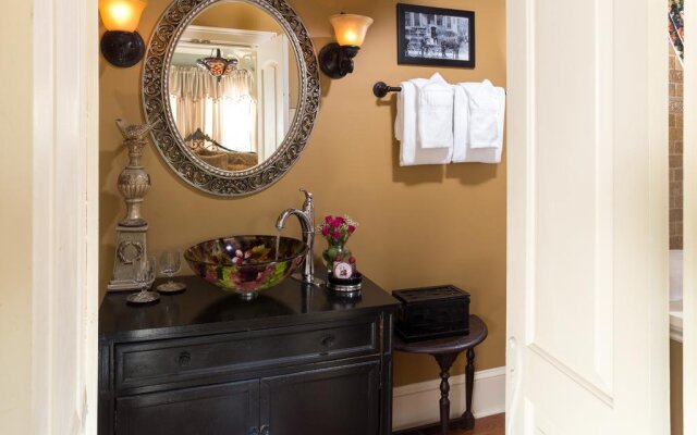 The Aerie Bed and Breakfast