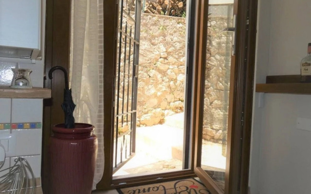 SCAPPO IN UMBRIA, Il Vicoletto