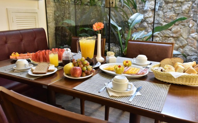 Hotel Cordilheira
